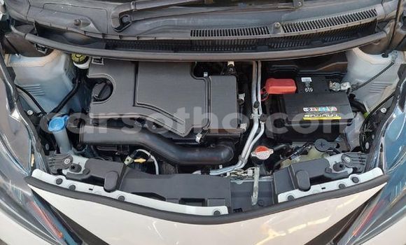 Sayi Na hannu Toyota Aygo White Mota in Maseru a Maseru Sayi Na hannu Toyota Aygo White Mota in Maseru a Maseru