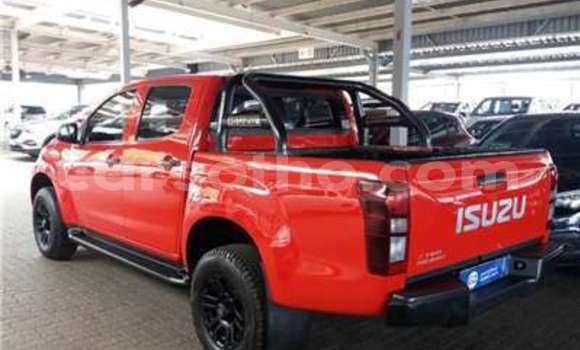 Acheter Occasion Voiture Isuzu KB Rouge à Maseru, Maseru Acheter Occasion Voiture Isuzu KB Rouge à Maseru, Maseru