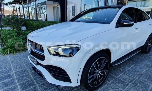 Buy Used Mercedes-Benz G-klasse AMG White Car in Maseru in Maseru Buy Used Mercedes-Benz G-klasse AMG White Car in Maseru in Maseru