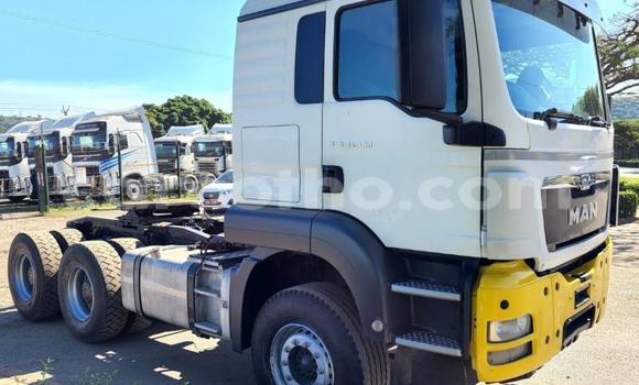 Acheter Occasion Utilitaire Man Silent Blanc à Maseru, Maseru Acheter Occasion Utilitaire Man Silent Blanc à Maseru, Maseru