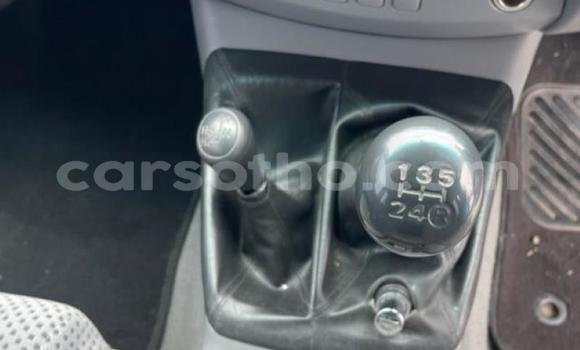 Buy Used Toyota Hilux White Car in Maseru in Maseru Buy Used Toyota Hilux White Car in Maseru in Maseru