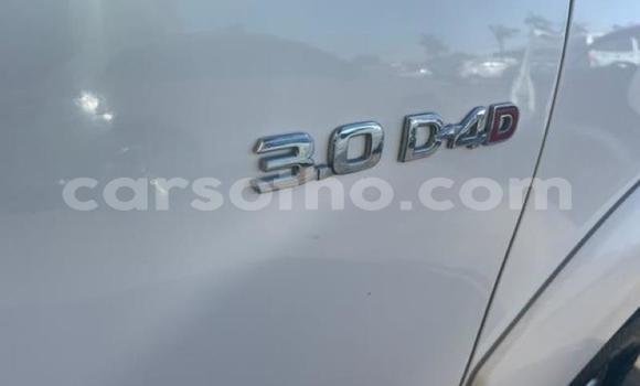 Buy Used Toyota Hilux White Car in Maseru in Maseru Buy Used Toyota Hilux White Car in Maseru in Maseru