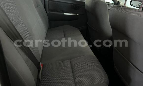 Sayi Na hannu Toyota Hilux White Mota in Maseru a Maseru Sayi Na hannu Toyota Hilux White Mota in Maseru a Maseru