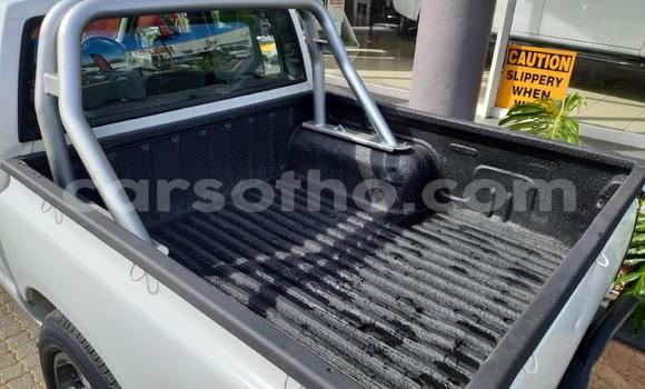 Acheter Occasion Voiture Nissan Hardbody Blanc à Maseru, Maseru Acheter Occasion Voiture Nissan Hardbody Blanc à Maseru, Maseru