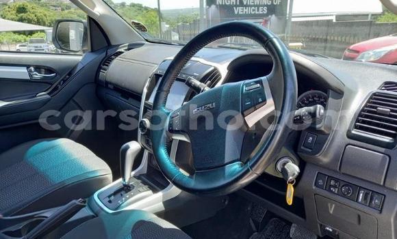 Buy Used Isuzu KB White Car in Maseru in Maseru Buy Used Isuzu KB White Car in Maseru in Maseru