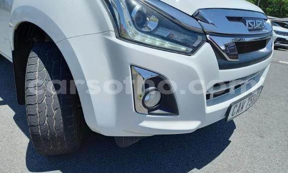 Buy Used Isuzu KB White Car in Maseru in Maseru Buy Used Isuzu KB White Car in Maseru in Maseru