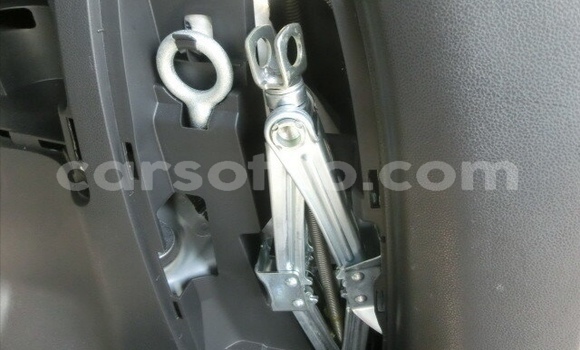 Sayi Na hannu Honda FIT Blue Mota in Maseru a Maseru Sayi Na hannu Honda FIT Blue Mota in Maseru a Maseru