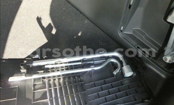 Sayi Na hannu Honda FIT Blue Mota in Maseru a Maseru Sayi Na hannu Honda FIT Blue Mota in Maseru a Maseru