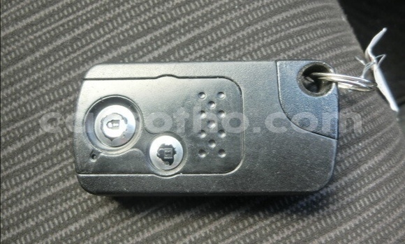 Sayi Na hannu Honda FIT Blue Mota in Maseru a Maseru Sayi Na hannu Honda FIT Blue Mota in Maseru a Maseru