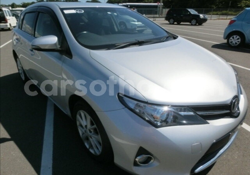 Big with watermark toyota auris maseru maseru 25276