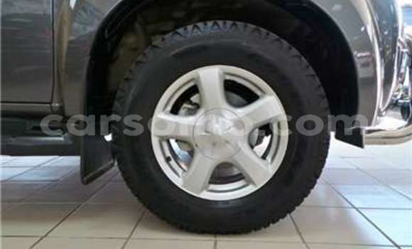 Acheter Occasion Voiture Isuzu KB Gris à Hlotse, Leribe Acheter Occasion Voiture Isuzu KB Gris à Hlotse, Leribe