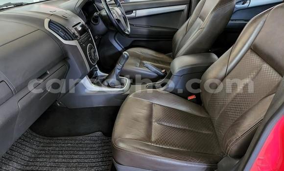 Acheter Occasion Voiture Isuzu KB Rouge à Maseru, Maseru Acheter Occasion Voiture Isuzu KB Rouge à Maseru, Maseru