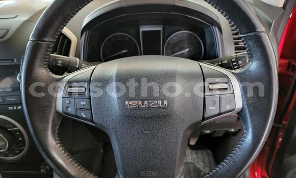 Acheter Occasion Voiture Isuzu KB Rouge à Maseru, Maseru Acheter Occasion Voiture Isuzu KB Rouge à Maseru, Maseru