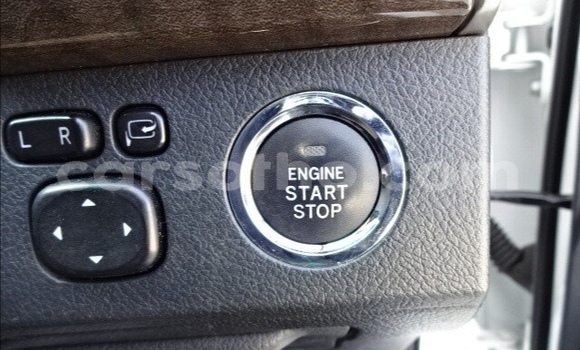 Acheter Occasion Voiture Toyota Mark X Blanc à Maseru, Maseru Acheter Occasion Voiture Toyota Mark X Blanc à Maseru, Maseru