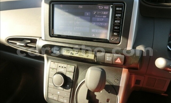 Buy Used Toyota Wish Silver Car in Maseru in Maseru Buy Used Toyota Wish Silver Car in Maseru in Maseru