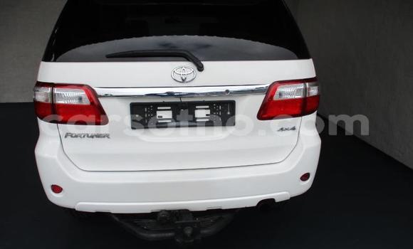 اشتري مستعمل Toyota Fortuner White سيارة في Maseru في Maseru اشتري مستعمل Toyota Fortuner White سيارة في Maseru في Maseru