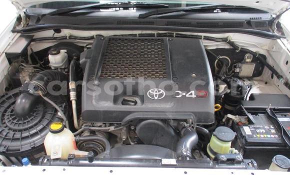 اشتري مستعمل Toyota Fortuner White سيارة في Maseru في Maseru اشتري مستعمل Toyota Fortuner White سيارة في Maseru في Maseru