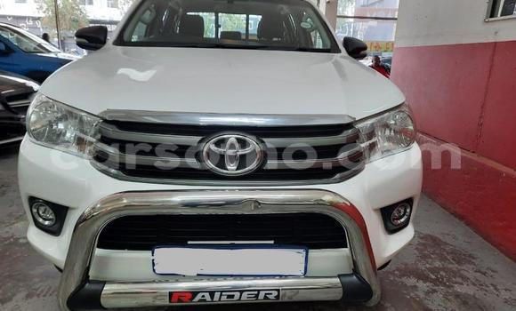 Acheter Occasion Voiture Toyota Hilux Blanc à Maseru, Maseru Acheter Occasion Voiture Toyota Hilux Blanc à Maseru, Maseru