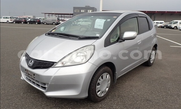 اشتري مستعمل Honda FIT Silver سيارة في Maseru في Maseru اشتري مستعمل Honda FIT Silver سيارة في Maseru في Maseru