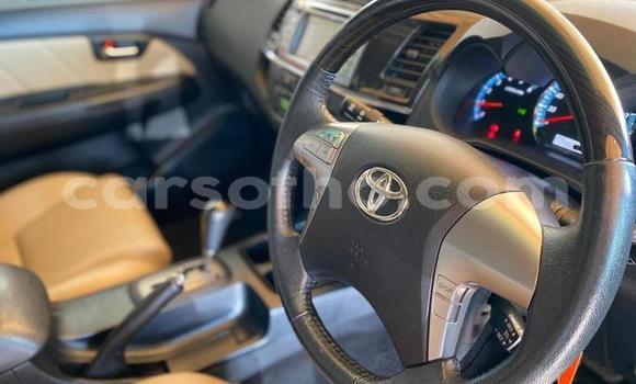 Acheter Occasion Voiture Toyota Fortuner Blanc à Maseru, Maseru Acheter Occasion Voiture Toyota Fortuner Blanc à Maseru, Maseru