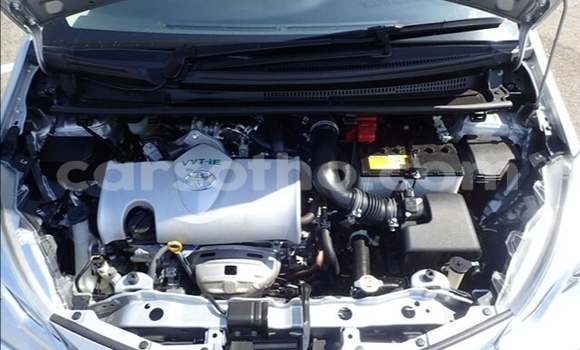 اشتري مستعمل Toyota Vitz Silver سيارة في Maseru في Maseru اشتري مستعمل Toyota Vitz Silver سيارة في Maseru في Maseru