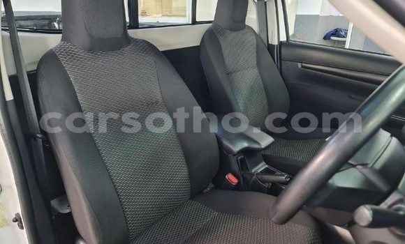 Acheter Occasion Voiture Toyota Hilux Blanc à Maseru, Maseru Acheter Occasion Voiture Toyota Hilux Blanc à Maseru, Maseru