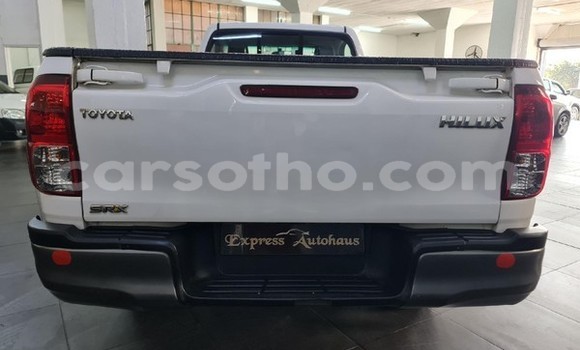 Acheter Occasion Voiture Toyota Hilux Blanc à Maseru, Maseru Acheter Occasion Voiture Toyota Hilux Blanc à Maseru, Maseru