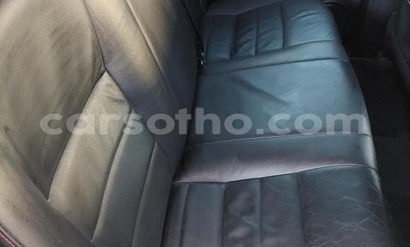 Sayi Na hannu Toyota Hilux Silver Mota in Maseru a Maseru Sayi Na hannu Toyota Hilux Silver Mota in Maseru a Maseru