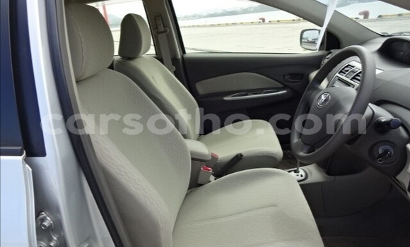 Sayi Na hannu Toyota Belta Silver Mota in Maseru a Maseru Sayi Na hannu Toyota Belta Silver Mota in Maseru a Maseru