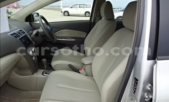 Sayi Na hannu Toyota Belta Silver Mota in Maseru a Maseru Sayi Na hannu Toyota Belta Silver Mota in Maseru a Maseru