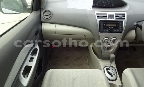 Sayi Na hannu Toyota Belta Silver Mota in Maseru a Maseru Sayi Na hannu Toyota Belta Silver Mota in Maseru a Maseru