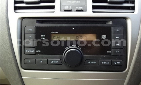 Sayi Na hannu Toyota Belta Silver Mota in Maseru a Maseru Sayi Na hannu Toyota Belta Silver Mota in Maseru a Maseru