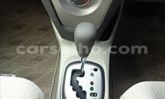 Sayi Na hannu Toyota Belta Silver Mota in Maseru a Maseru Sayi Na hannu Toyota Belta Silver Mota in Maseru a Maseru