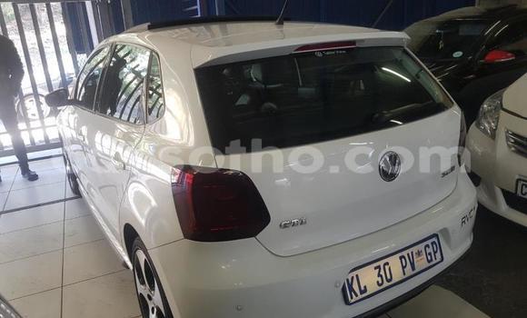 Acheter Occasion Voiture Volkswagen Polo GTI Blanc à Butha–Buthe, Thaba-Tseka Acheter Occasion Voiture Volkswagen Polo GTI Blanc à Butha–Buthe, Thaba-Tseka