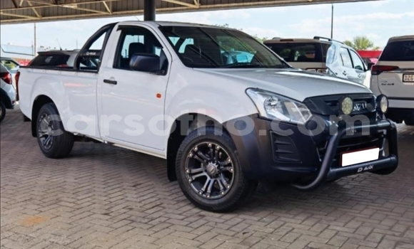 Acheter Occasion Voiture Isuzu D–MAX Blanc à Maputsoe, Leribe Acheter Occasion Voiture Isuzu D–MAX Blanc à Maputsoe, Leribe