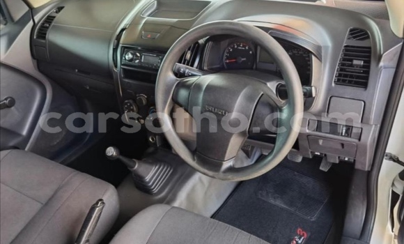 Acheter Occasion Voiture Isuzu D–MAX Blanc à Maputsoe, Leribe Acheter Occasion Voiture Isuzu D–MAX Blanc à Maputsoe, Leribe