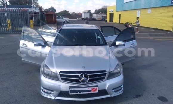 Buy Used Mercedes-Benz C-klasse Silver Car in Maseru in Maseru Buy Used Mercedes-Benz C-klasse Silver Car in Maseru in Maseru
