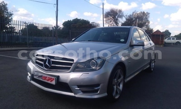 Buy Used Mercedes-Benz C-klasse Silver Car in Maseru in Maseru Buy Used Mercedes-Benz C-klasse Silver Car in Maseru in Maseru