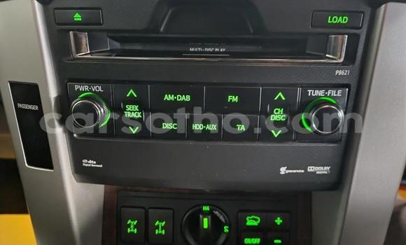 Buy Used Toyota Land Cruiser Prado White Car in Maseru in Maseru Buy Used Toyota Land Cruiser Prado White Car in Maseru in Maseru