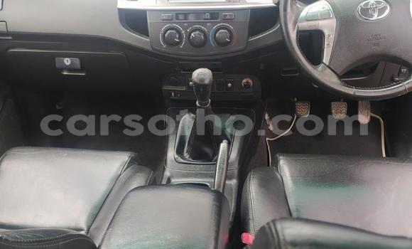 اشتري مستعمل Toyota Hilux Silver سيارة في Maseru في Maseru اشتري مستعمل Toyota Hilux Silver سيارة في Maseru في Maseru
