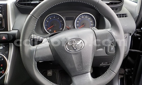 اشتري مستعمل Toyota Wish Black سيارة في Maseru في Maseru اشتري مستعمل Toyota Wish Black سيارة في Maseru في Maseru