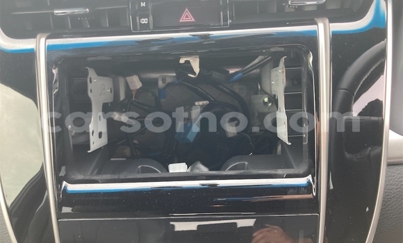Sayi Na hannu Toyota Harrier Black Mota in Maseru a Maseru Sayi Na hannu Toyota Harrier Black Mota in Maseru a Maseru