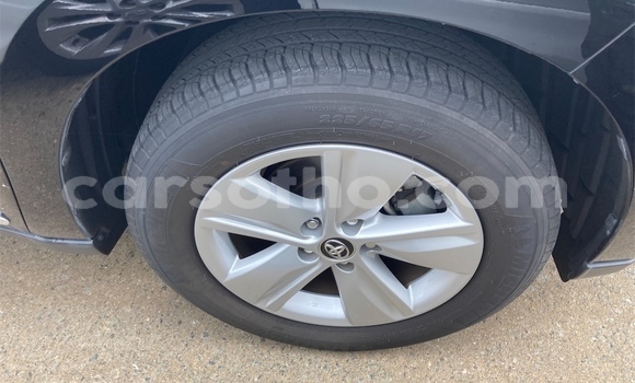 Sayi Na hannu Toyota Harrier Black Mota in Maseru a Maseru Sayi Na hannu Toyota Harrier Black Mota in Maseru a Maseru