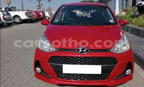 Sayi Na hannu Hyundai i10 Red Mota in Maseru a Maseru Sayi Na hannu Hyundai i10 Red Mota in Maseru a Maseru