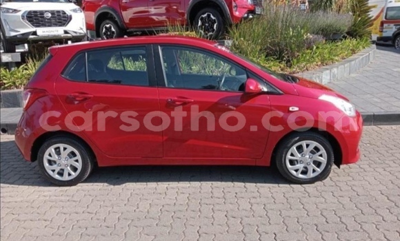 Sayi Na hannu Hyundai i10 Red Mota in Maseru a Maseru Sayi Na hannu Hyundai i10 Red Mota in Maseru a Maseru