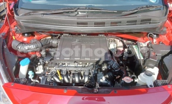 Sayi Na hannu Hyundai i10 Red Mota in Maseru a Maseru Sayi Na hannu Hyundai i10 Red Mota in Maseru a Maseru