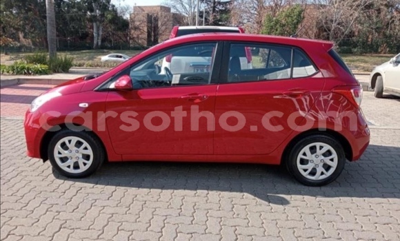 Sayi Na hannu Hyundai i10 Red Mota in Maseru a Maseru Sayi Na hannu Hyundai i10 Red Mota in Maseru a Maseru