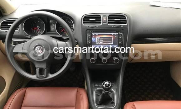 Buy Used Volkswagen Golf Silver Car in Maseru in Maseru Buy Used Volkswagen Golf Silver Car in Maseru in Maseru