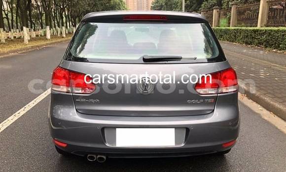 Buy Used Volkswagen Golf Silver Car in Maseru in Maseru Buy Used Volkswagen Golf Silver Car in Maseru in Maseru