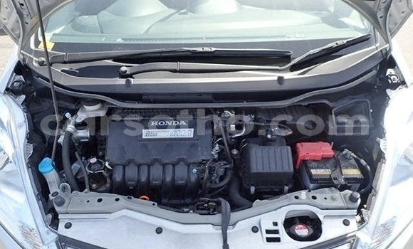 Sayi Na hannu Honda FIT Silver Mota in Maseru a Maseru Sayi Na hannu Honda FIT Silver Mota in Maseru a Maseru